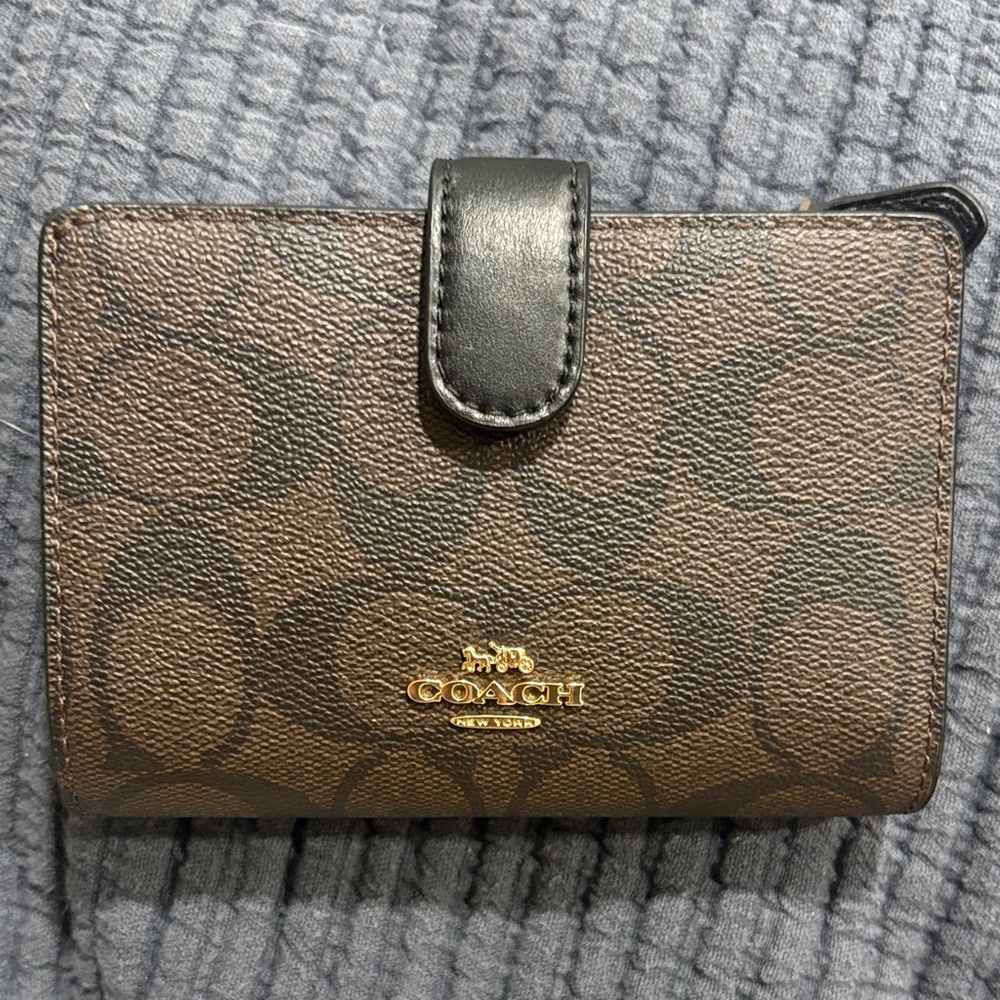 Coach Brown Signature Wallet with Gold Logo